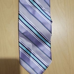 2 Men's neck ties